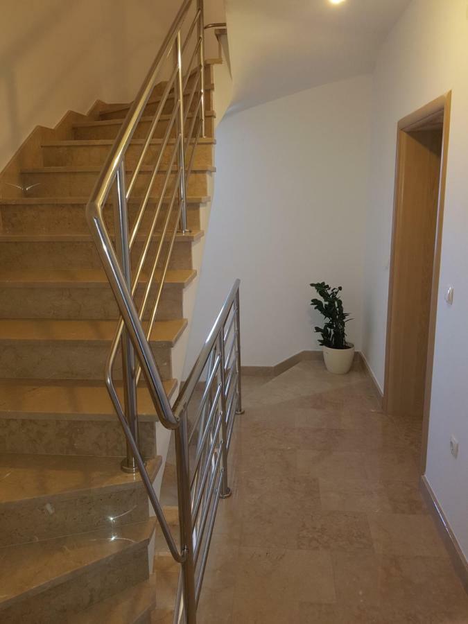 Apartmani Jadranka Starigrad Paklenica Exterior photo